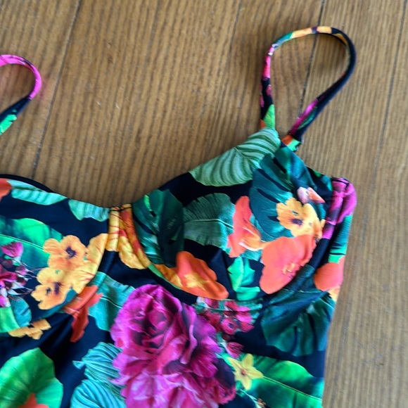 Andie Other - Andie Swim floral swimsuit NWT